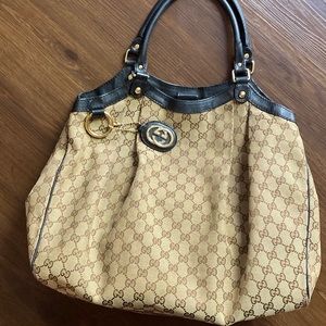 Gucci bag -SOLD-